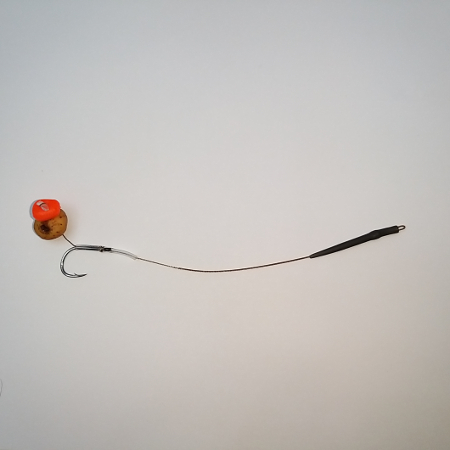 Поводок в жёсткой оплётке для ореха с силиконом - 15 см